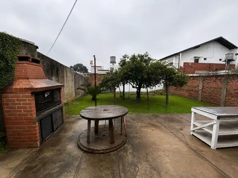 CASA VENTA GUTIERREZ 3 DORMITORIOS PARQUE GARAGE