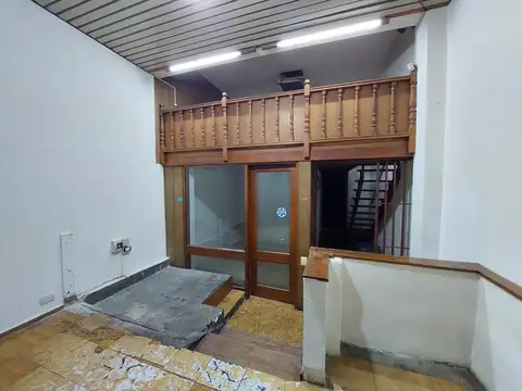 Local en Alquiler en Liniers, USD 400