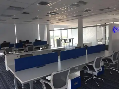 Oficina Monoambiente con 2 baños