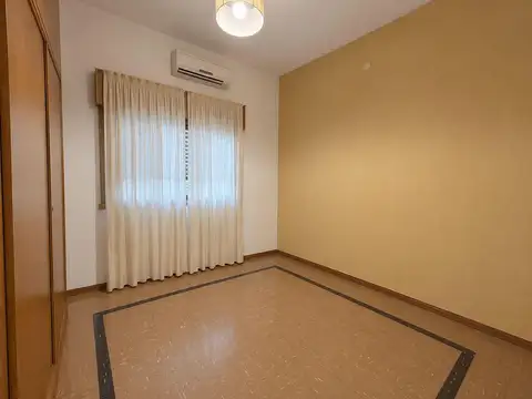 Casa 3 ambientes ideal inversor en Villa Luzuriaga