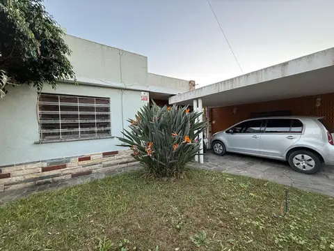 Casa en Venta en Villa Luzuriaga, USD 140.000