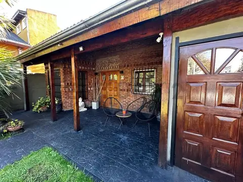 VENTA DE CASA EN HURLINGHAM