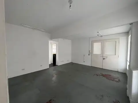 Oficina en Venta con 2 cocheras