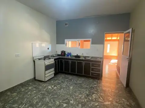 Casa en Alquiler al Oeste