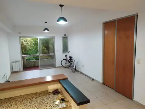 Departamento en Alquiler en Marmol, $ 400.000