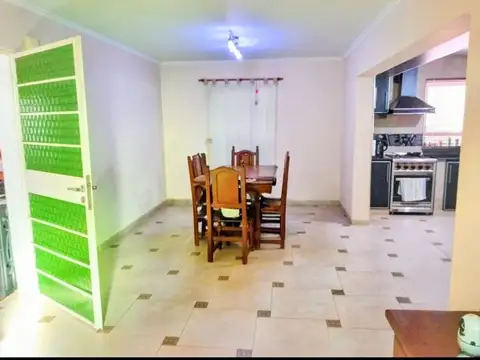 Departamento en Venta de 4 dormitorios