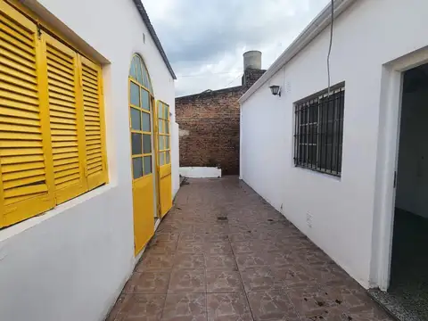 HERMOSA CASA INTERNA EN VENTA EN EL CENTRO DE SANTO TOMÉ