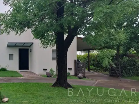 Casa en Venta al Sudeste