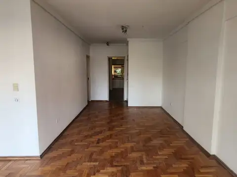 Departamento en Alquiler con 1 cocheras