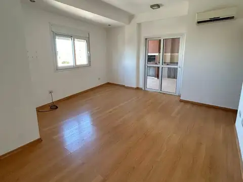 Departamento en Alquiler de 4 ambientes
