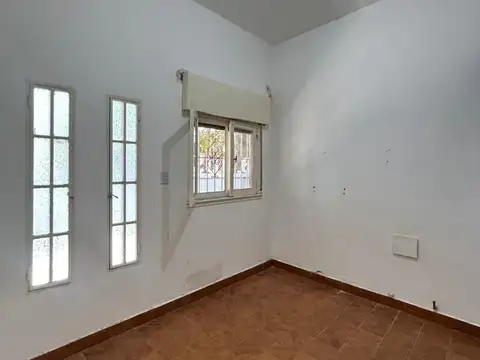 Depto Tipo Casa 4 ambientes con 2 baños