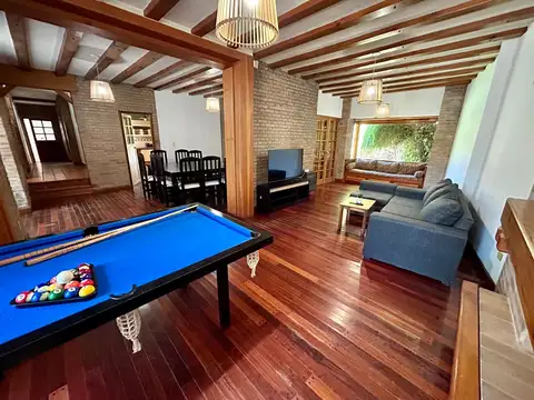 Casa en Alquiler de 5 dormitorios
