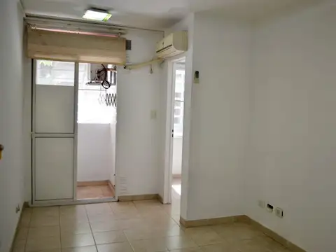 Departamento en Alquiler en Abasto, $ 350.000