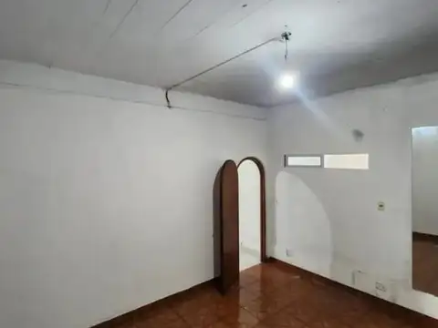 Depto Tipo Casa 2 ambientes con 1 baño