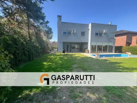 Casa en Venta de 4 dormitorios