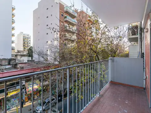 Departamento 2 ambientes venta en Belgrano con Balcon