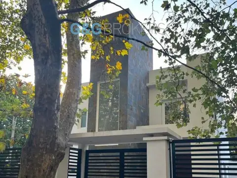 CASA A ESTRENAR RACIONALISTA