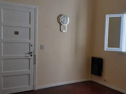 Depto Tipo Casa en Alquiler de 3 ambientes