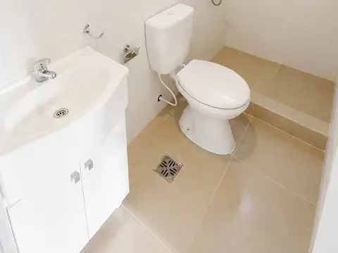 Departamento en Alquiler en José León Suárez, $ 350.000