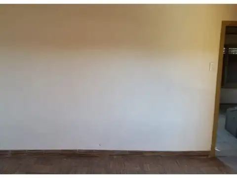 Venta PH 3 ambientes en Bernal con patio terraza