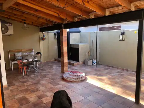 Depto Tipo Casa en Venta de 2 dormitorios