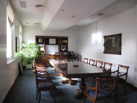 VENTA EDIFICIO COMERCIAL SAN TELMO: 2300 M2 EN 9 PLANTAS -CUADRA HISTÓRICA