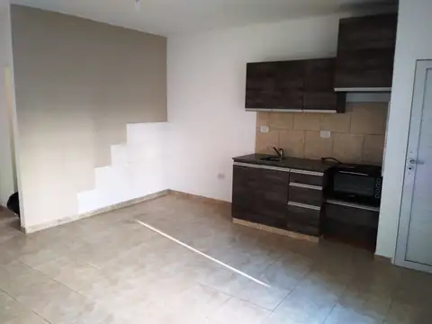Departamento en Alquiler de Monoambiente