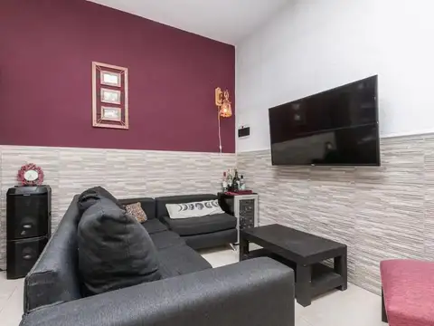 Depto Tipo Casa en Venta en Lanus Este, USD 130.000