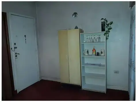 4 AMB amplio, muy bueno. 3º Piso