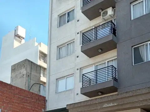 Cochera en VENTA excelente ubicación