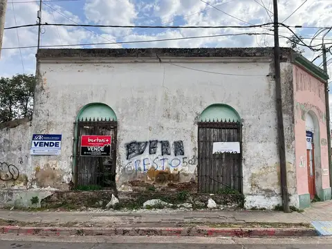 25 De Mayo 900