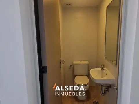 Zeballos  al 900