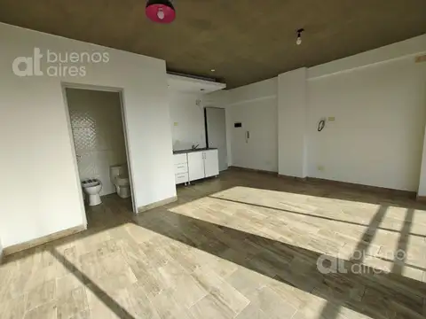 Departamento en Alquiler en Sarandí, $ 460.000