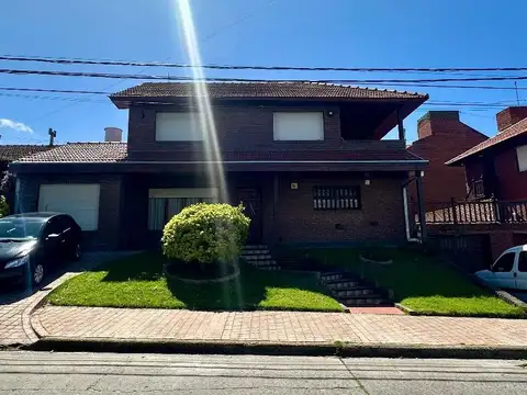 Venta Chalet 4 ambientes en Barrio San Carlos