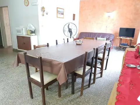 VENTA EN BLOCK - 5 Departamentos a metros de mar 