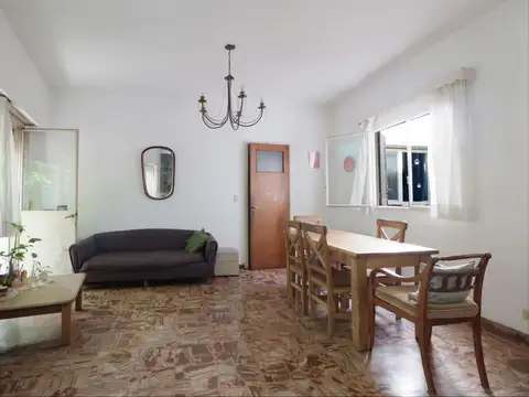 Depto Tipo Casa en Venta de 4 ambientes
