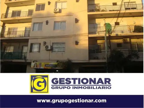 Av. J. D. Perón 3845 4ºE