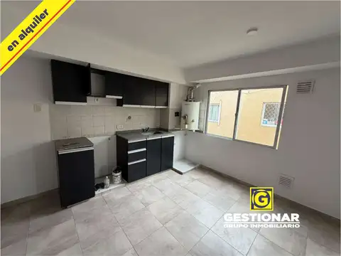 Avenida Juan Domingo Perón 3800, Piso 4