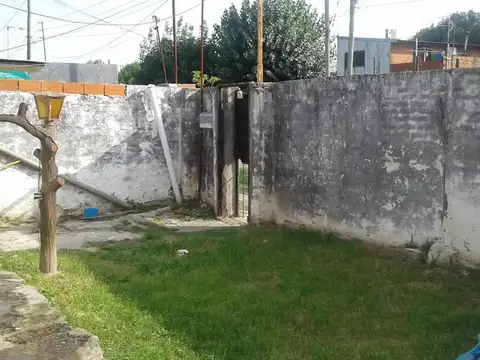 Casa en Venta en Villa de Mayo, USD 55.000