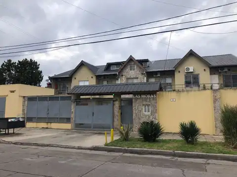 Venta Departamento 2 amb mas entrepiso con cochera (posibilidad de tener una cochera mas)