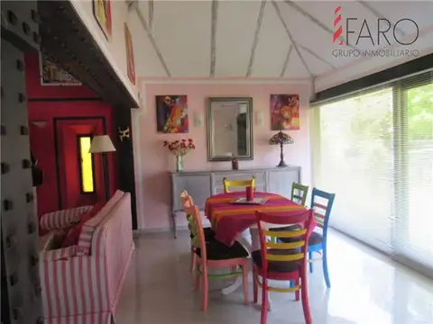 Casa en Alquiler en Pinares, USD 6.000