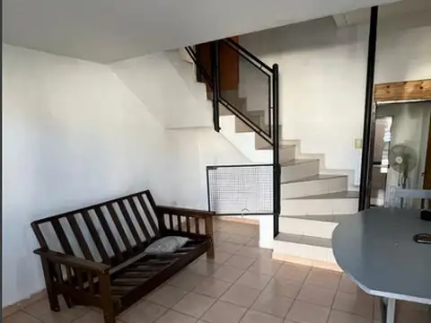 DUPLEX 3 ambientes luminoso
