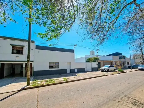 Casa en venta de tres dormitorios