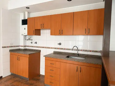 Depto Tipo Casa 3 ambientes con 1 baño