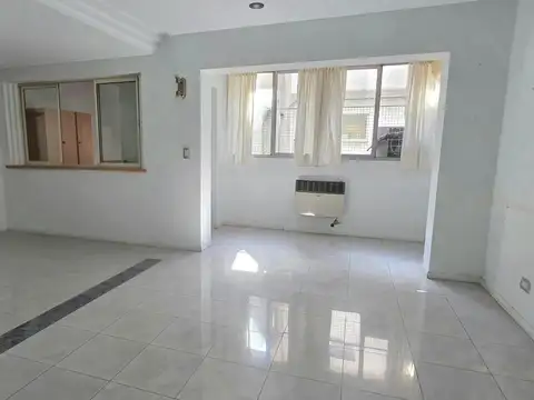 Avenida Olivera 100