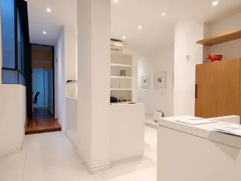 Oficina en Alquiler en Barrio Norte, USD 2.300