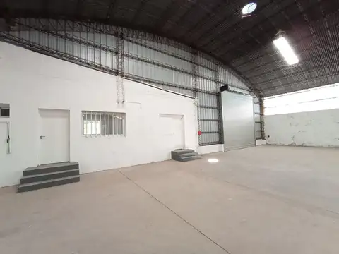 Galpon en Alquiler A Estrenar
