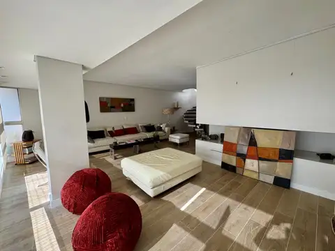 Departamento en Venta con 2 cocheras