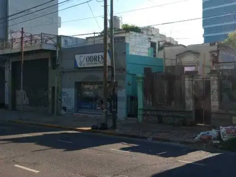 VENTA LOCAL COMERCIAL A ESTRENAR EN LANUS OESTE CON FINANCIACION