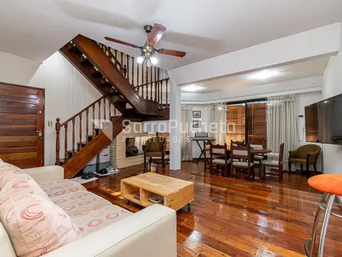 Depto Tipo Casa en Venta de 4 ambientes